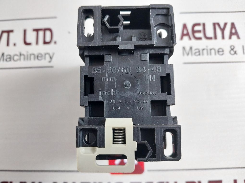 Telemecanique Ca2 Dn31M7 Control Relay/Contactor Relay 
