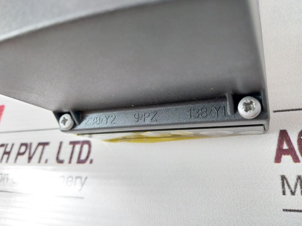 Siemens 6Dr5020-0Ng00-0Aa0 Sipart Ps2 I/P Positioner Process Control 5.02.01