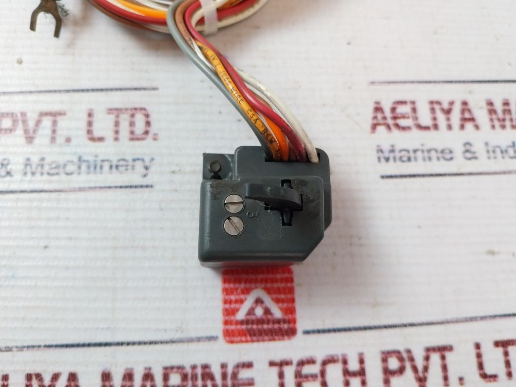 General Electric Sauxpab2 Auxiliary Switch 5.0 Amp-240 Vac