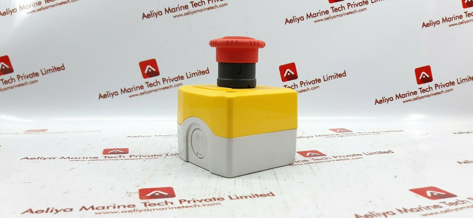 Telemecanique cm12 pg 13.5 iso 20 safety button