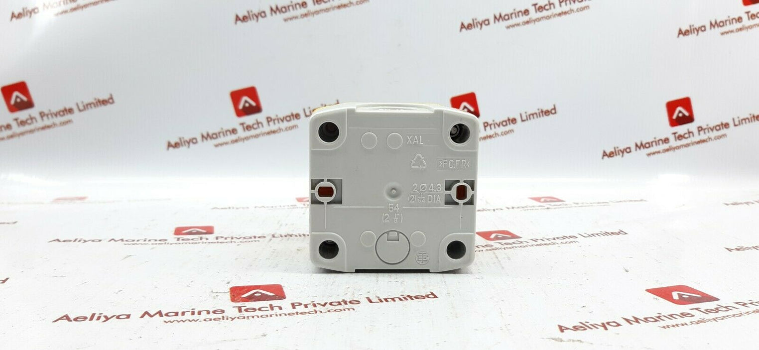 Telemecanique cm12 pg 13.5 iso 20 safety button