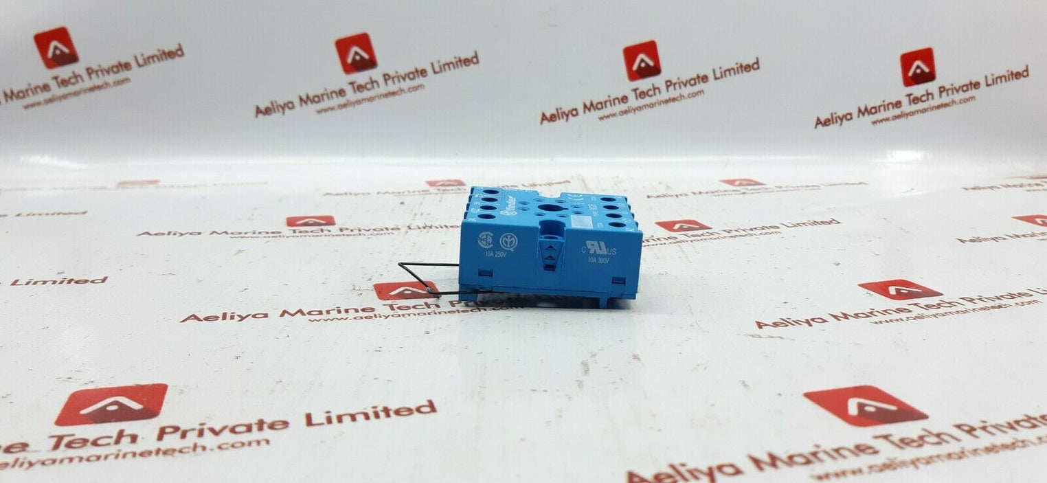 finder 90.26 relay socket 10a 250v new