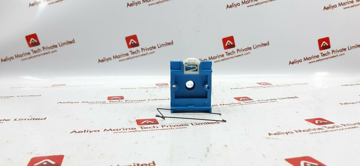 finder 90.26 relay socket 10a 250v new