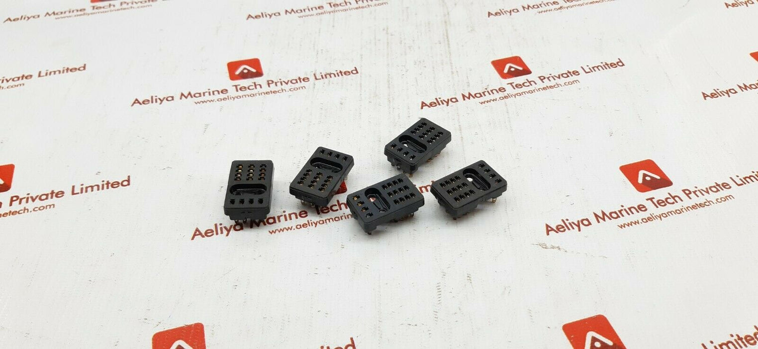 045353 socket base for solder termination