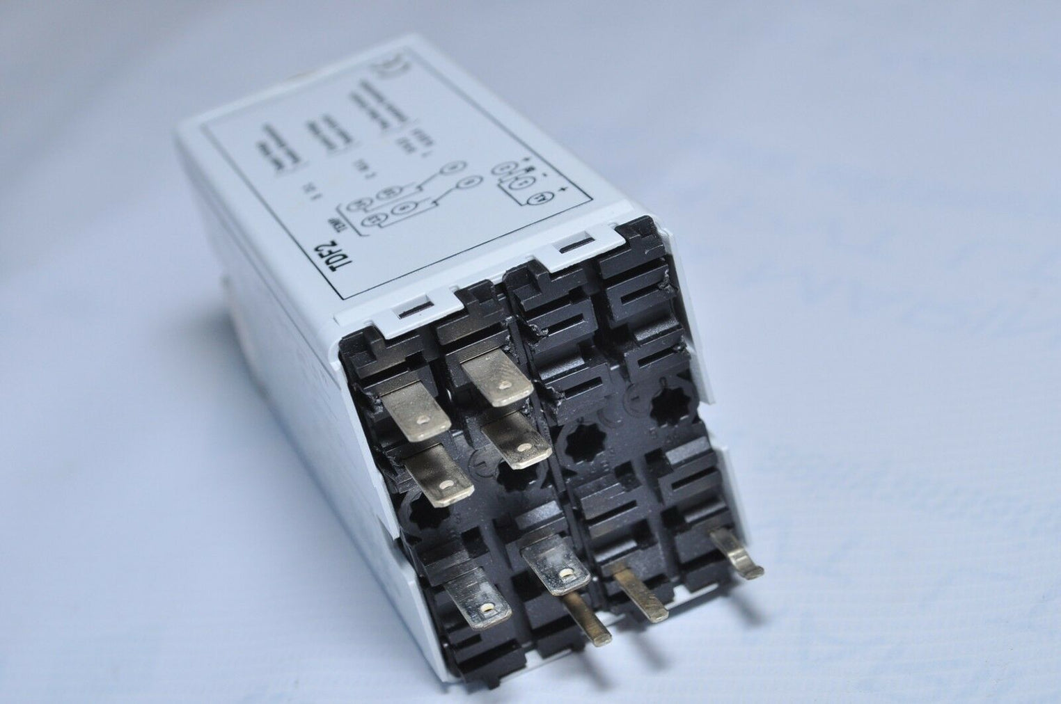 Arteche rat 2002 relay 110 vdc