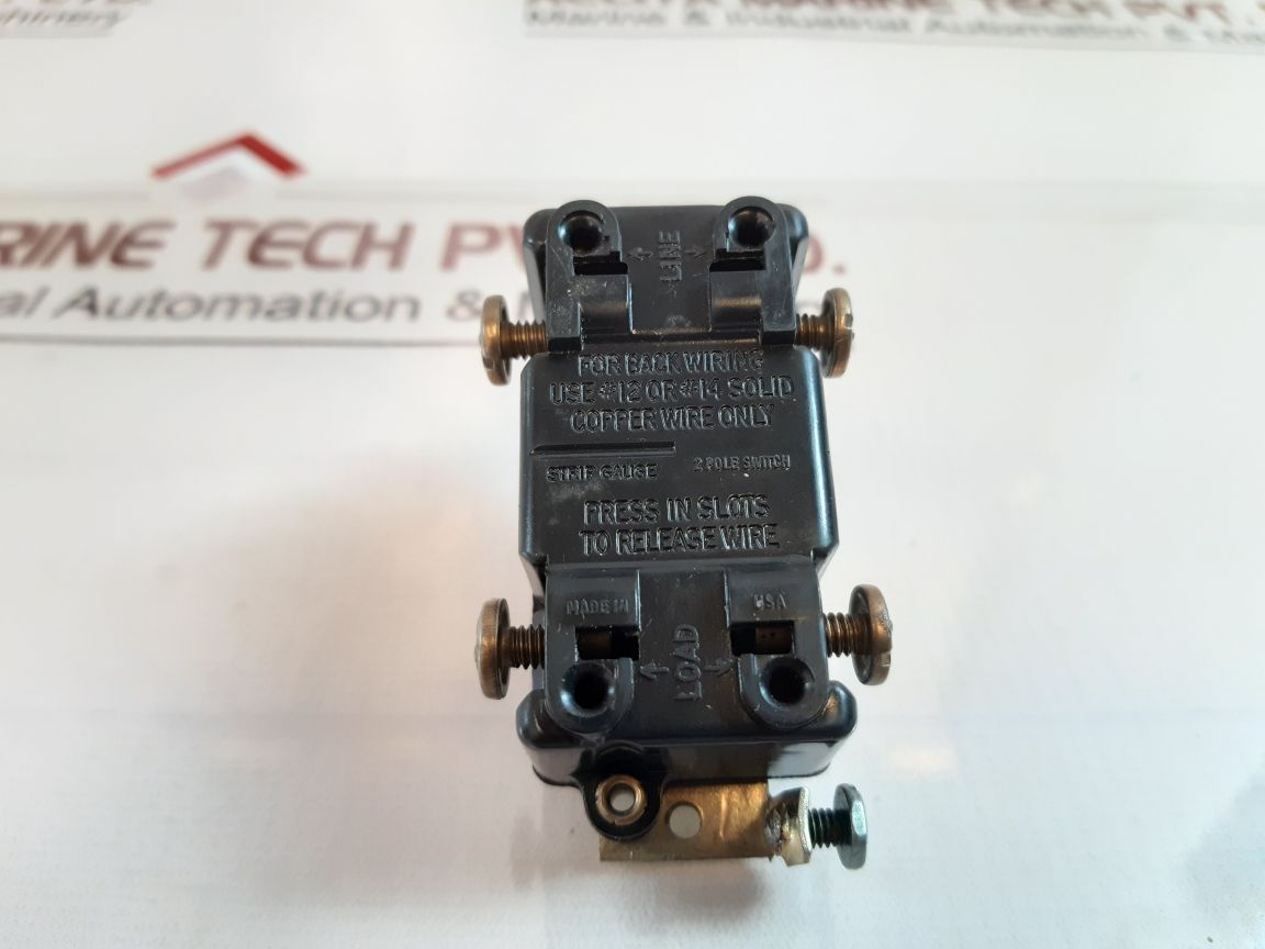 Set Of 2X 20A-120/277V 2 Pole Toggle Switch
