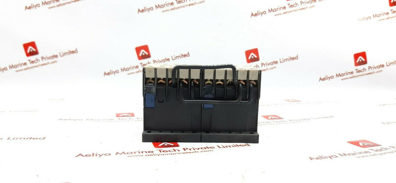 Telemecanique lc2k0901 reversing contactor