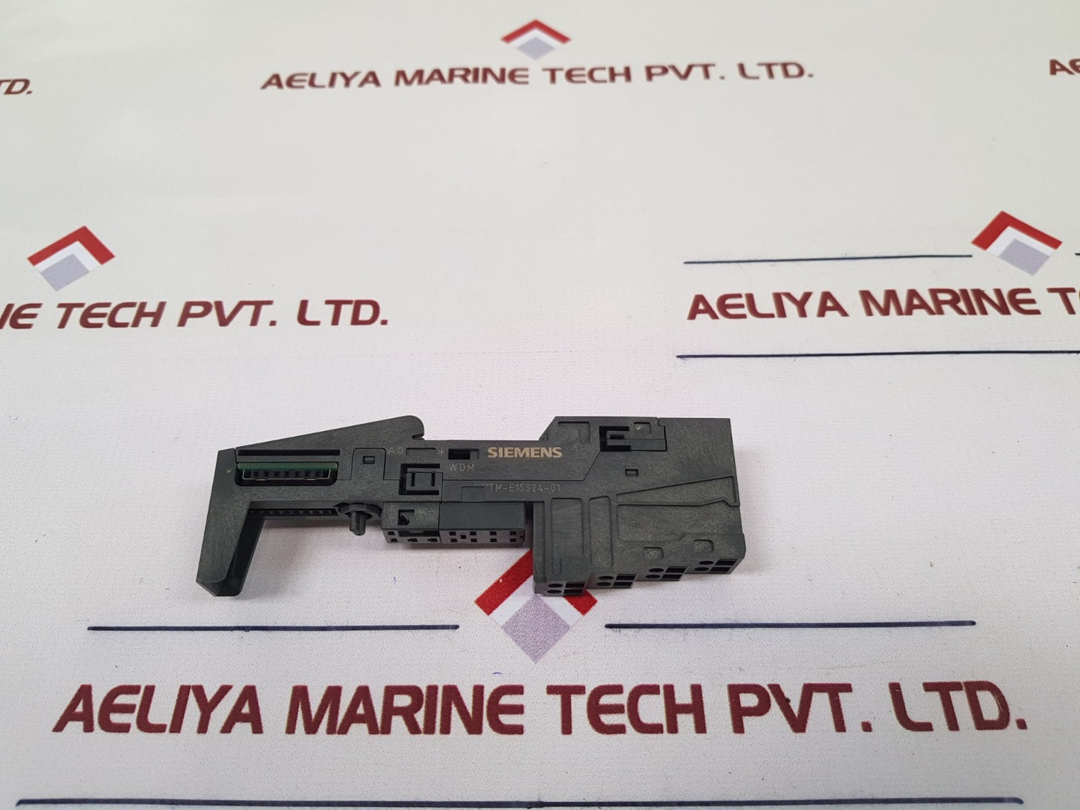 Set of 6x Siemens tm-e15s24-01 terminal module 6es7 193-4cb20-0aa0 Used 