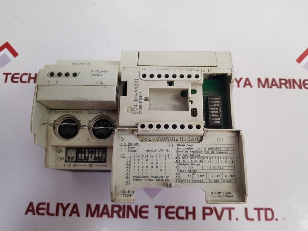 Moeller em4-101-aa2 analog i/o module 24vdc, 0,15a