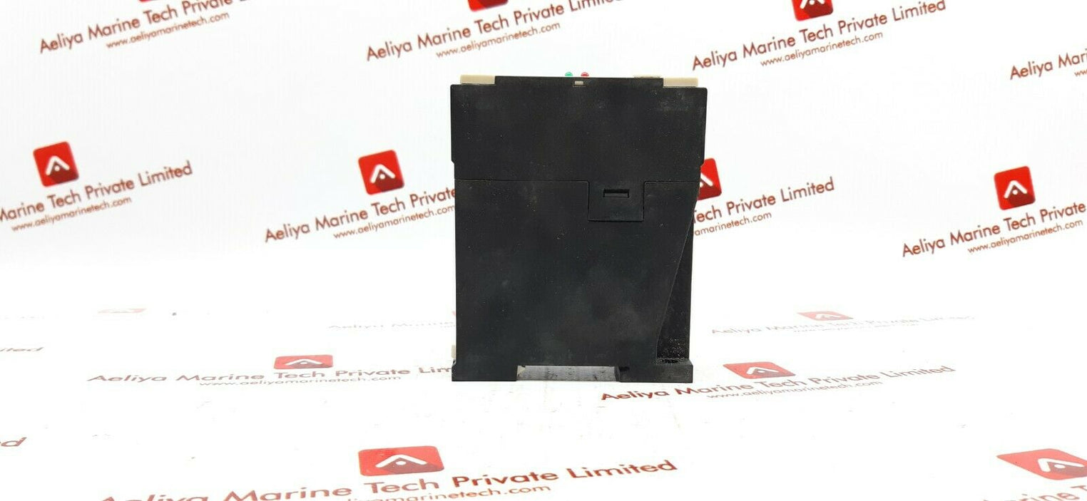 Siemens 7pu2020-4an20 time relay 220-240v