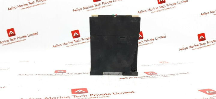 Siemens 7pu2020-4an20 time relay 220-240v