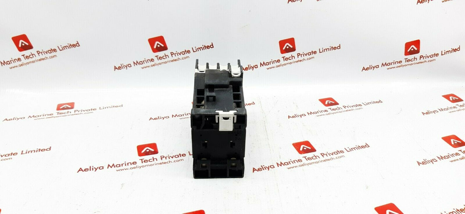 Klockner moeller dilr40-g contactor relay 24vdc