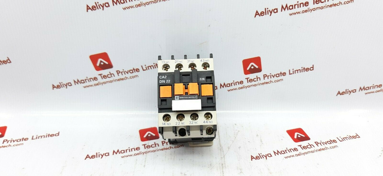 Telemecanique ca2 dn22 control relay 110v 50hz