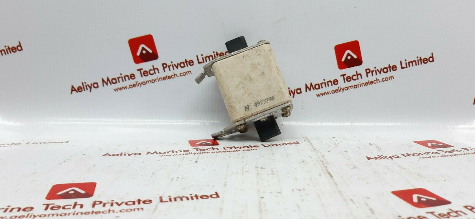 Siemens 3na 1016 fuse 415v 32a