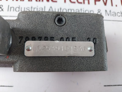 Bosch 799785-005 Hydraulic Control Valve