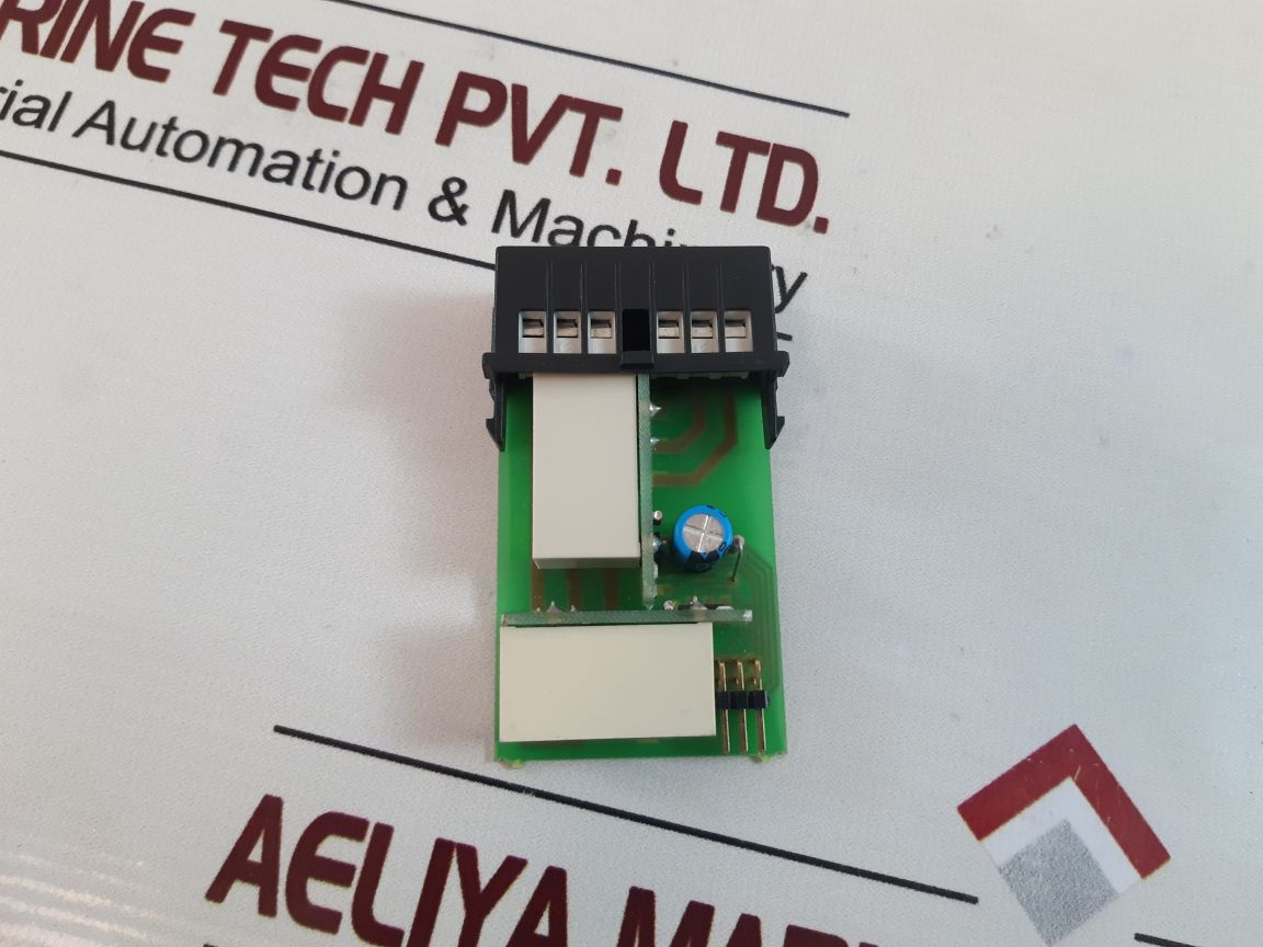 Carlo Gavazzi 2300689 Em-1 Output Module Relay
