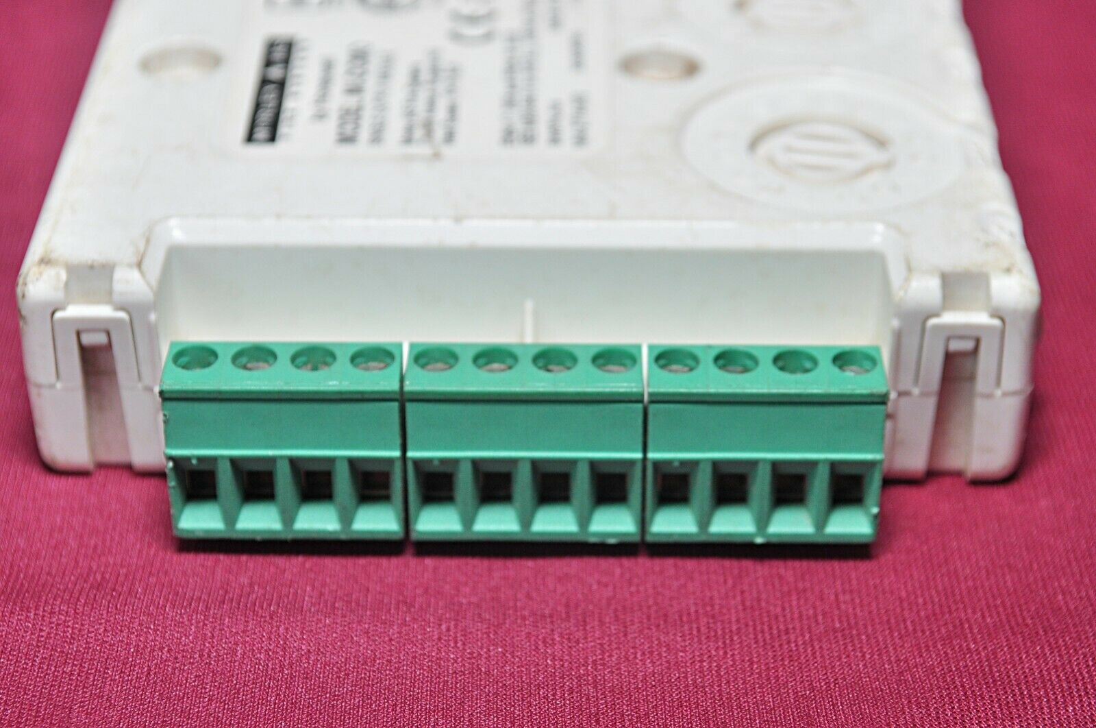 Morley ias mi-dcmo single output module