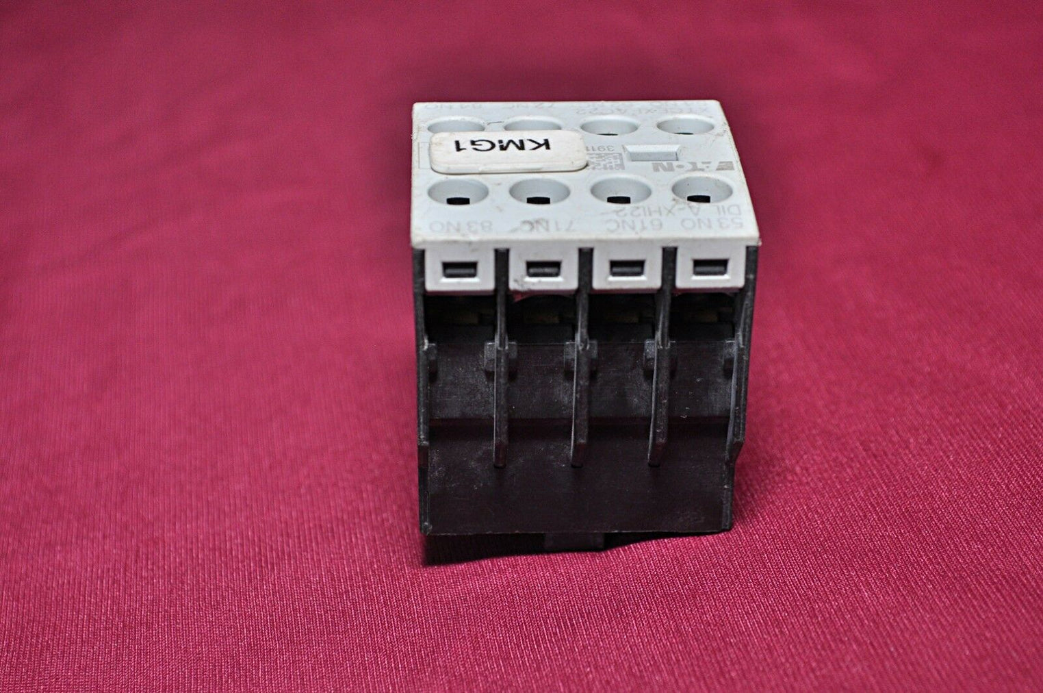 Eaton dil-a-xhi22 auxiliary contact 600v 10a