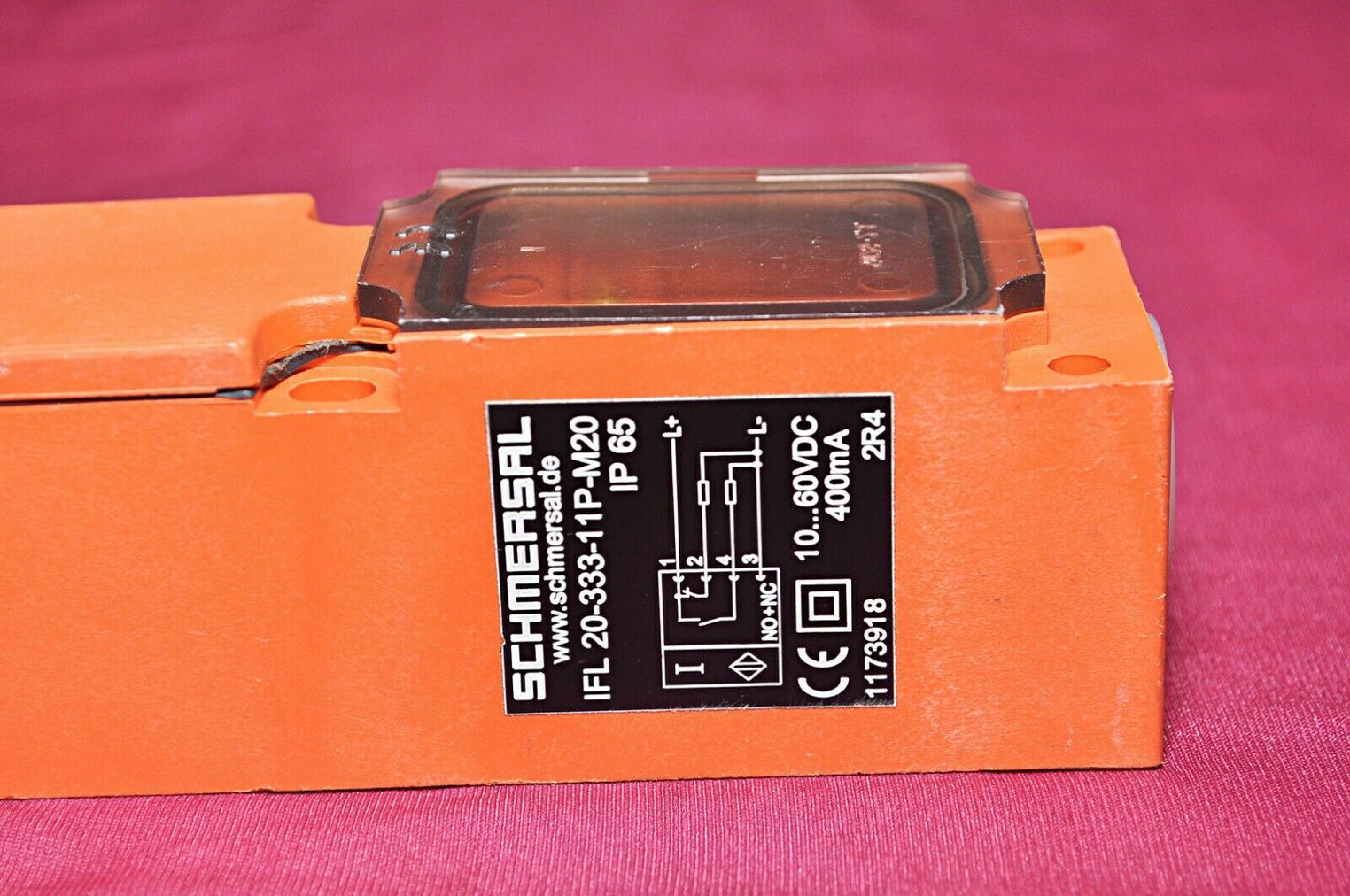 Schmersal ifl 20-333-11p-m20 inductive proximity switch