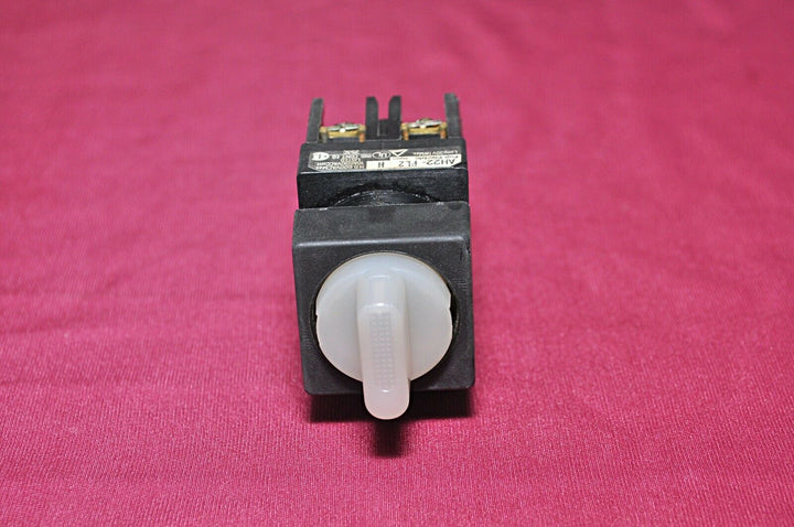 Fuji electric ah22-pl2 h command switch ahx511-h