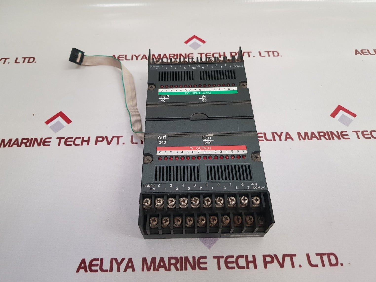 Idec pfj-n162u input unit with pfj-t162dc output unit