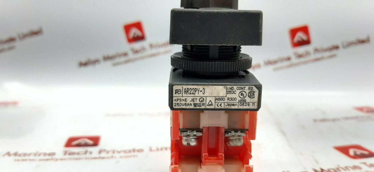 Fuji ar22py-3 push button