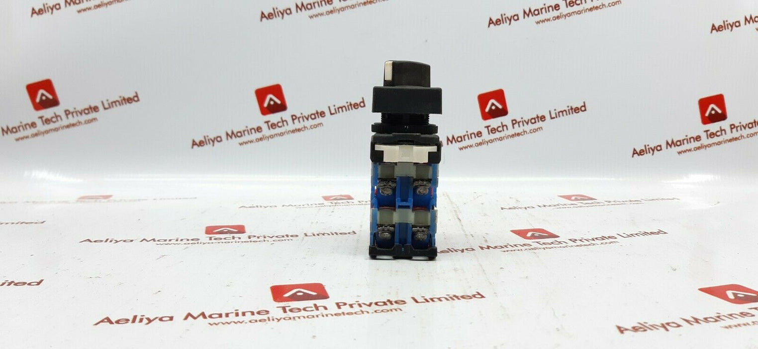 Fuji ar22py-3 push button