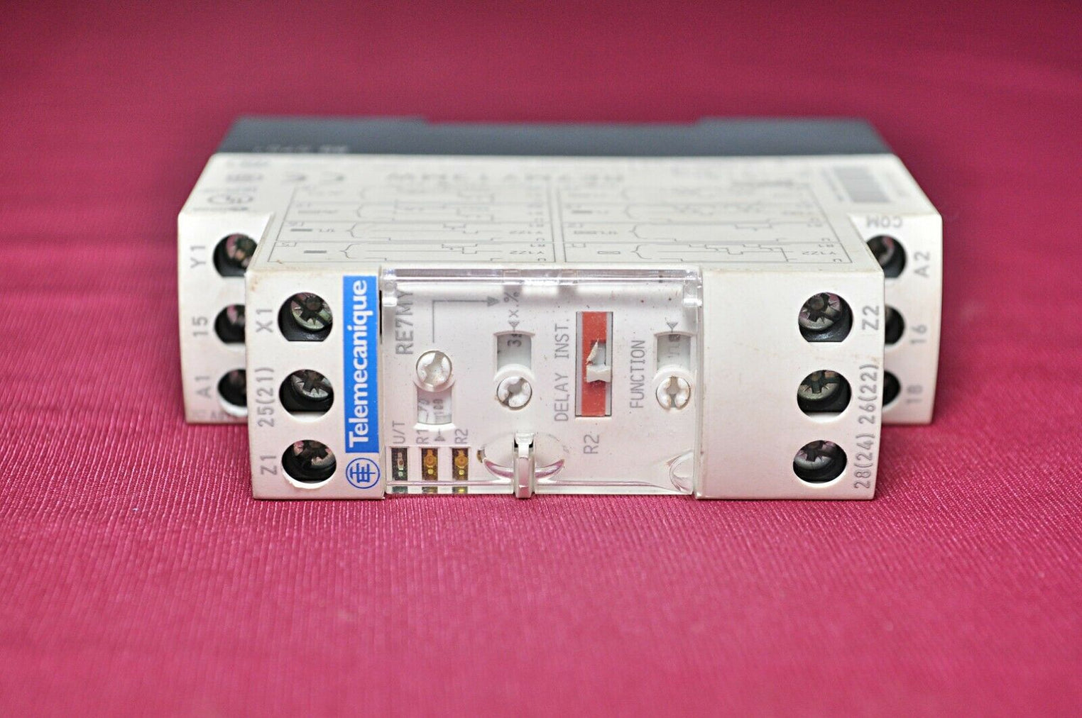 Telemecanique/schneider re7my 13mw multifunction timer relay