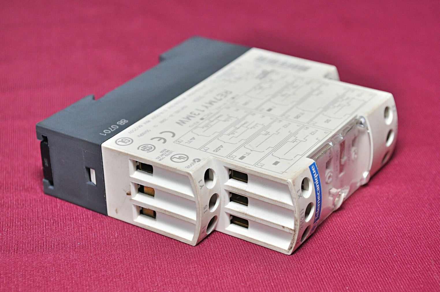 Telemecanique/schneider re7my 13mw multifunction timer relay