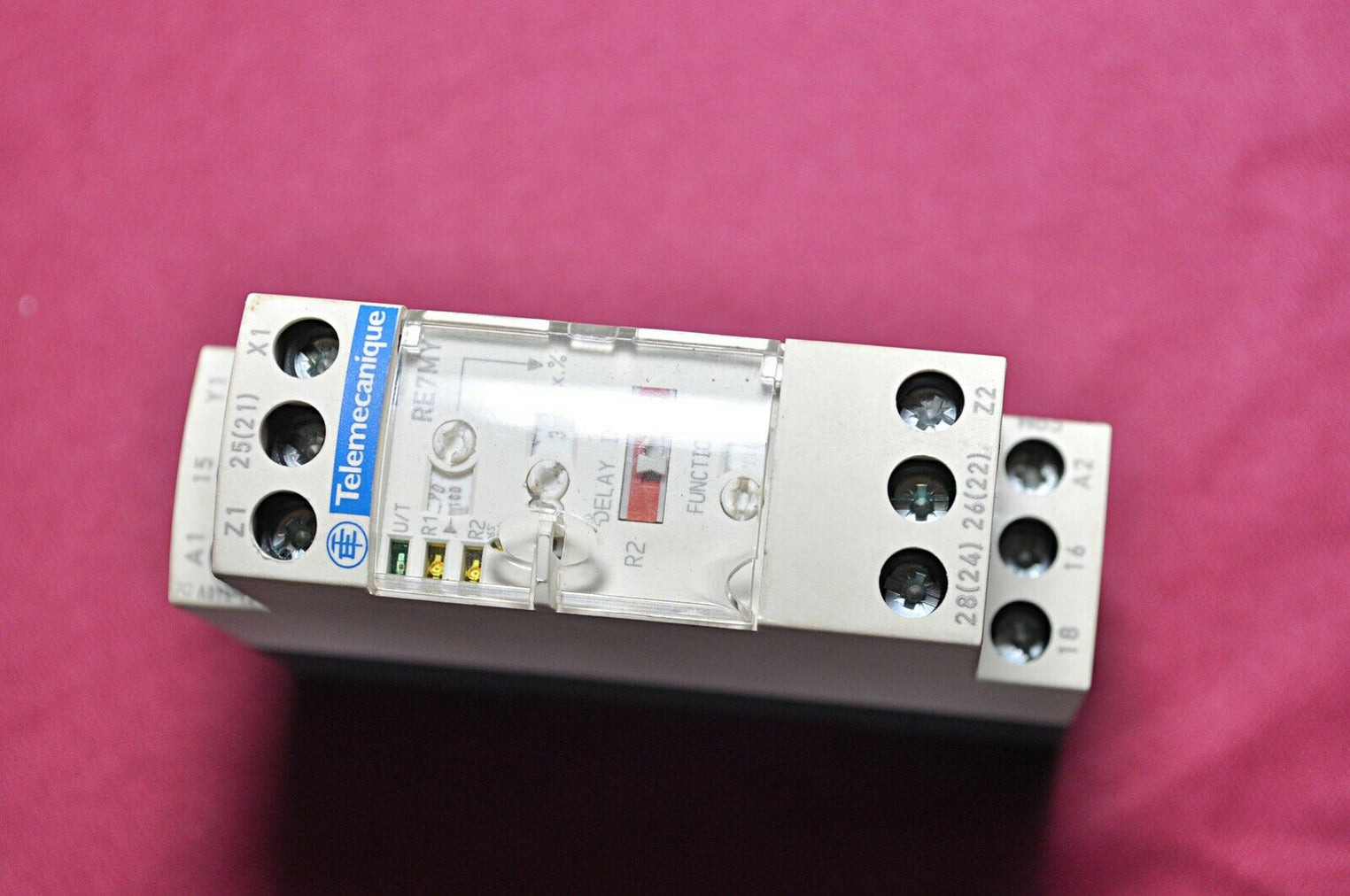 Telemecanique/schneider re7my 13mw multifunction timer relay
