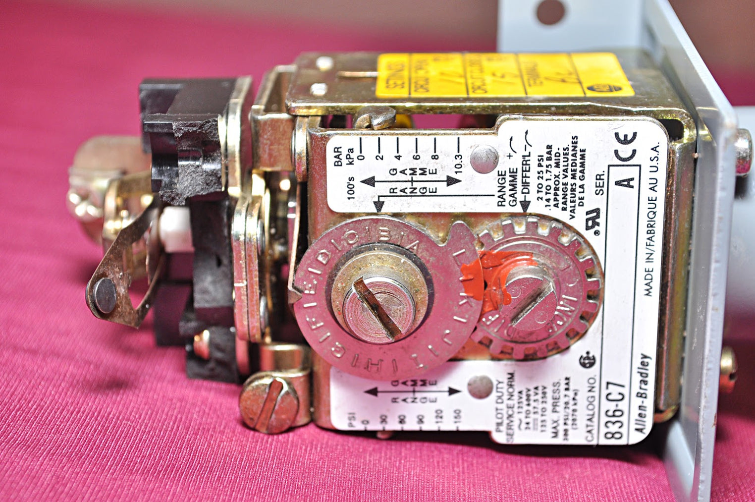 ALLEN-BRADLEY 836-C7 RANGE PRESSURE CONTROL