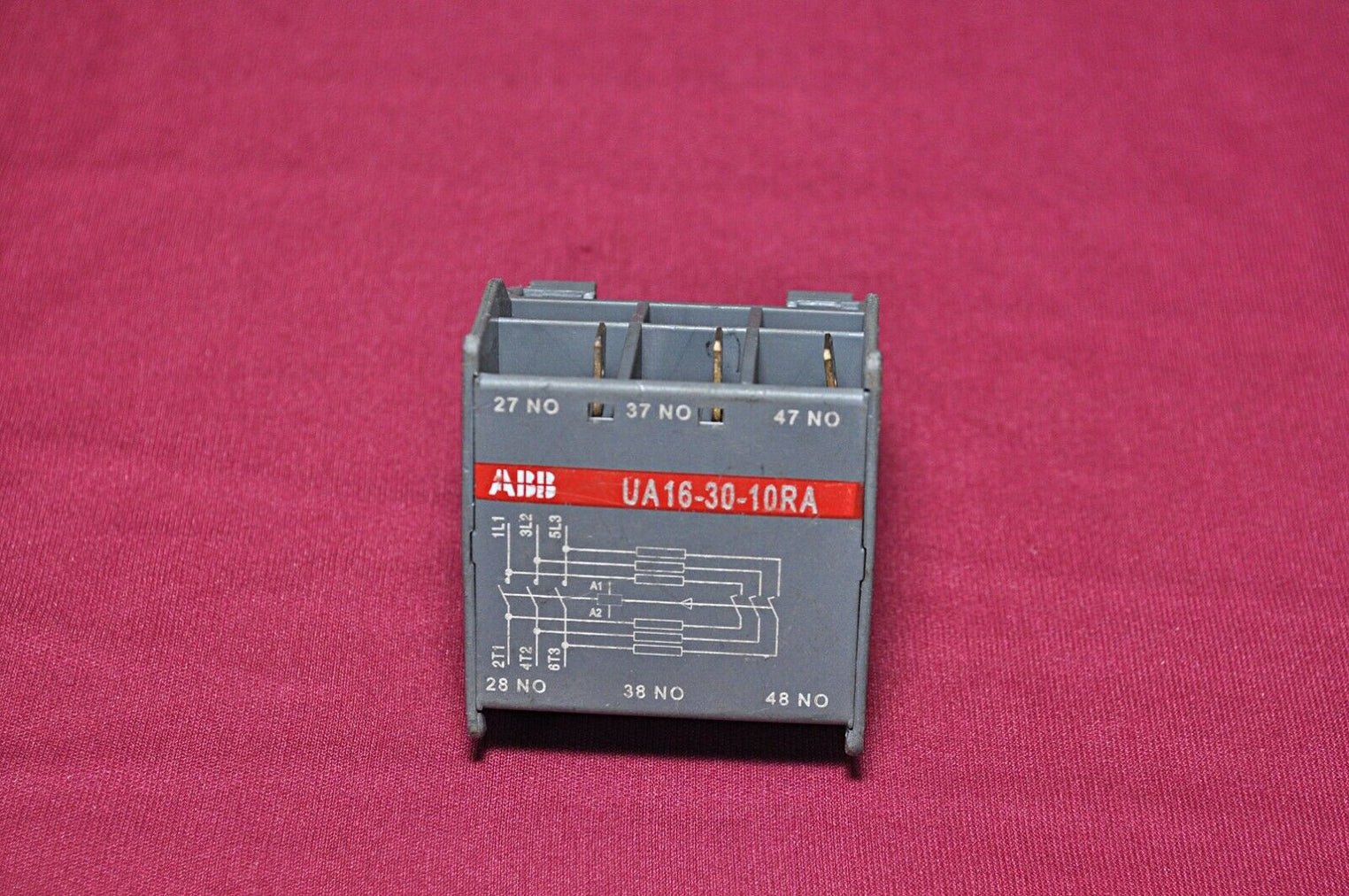 Abb ua16-30-10ra contactor