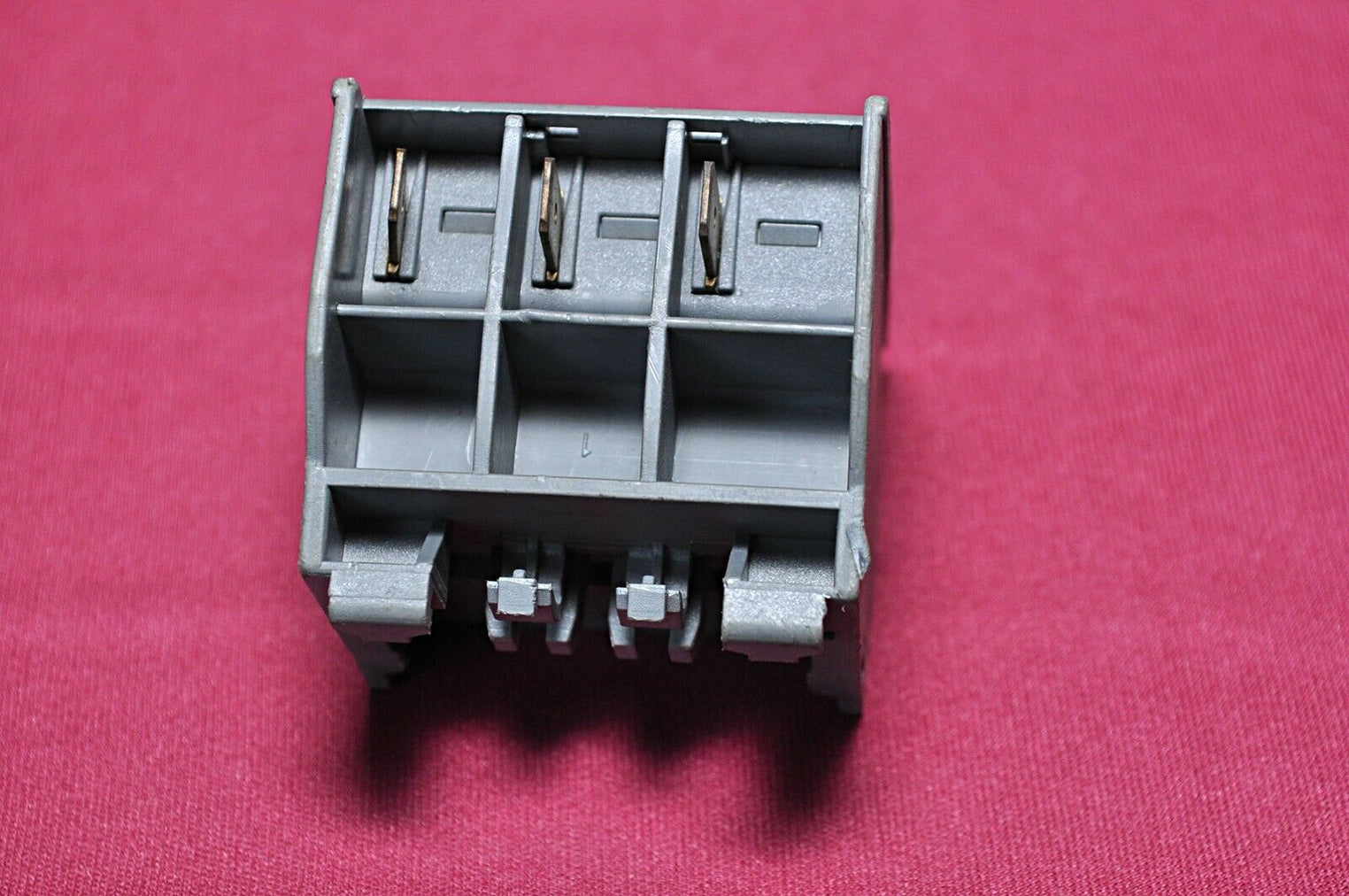 Abb ua16-30-10ra contactor