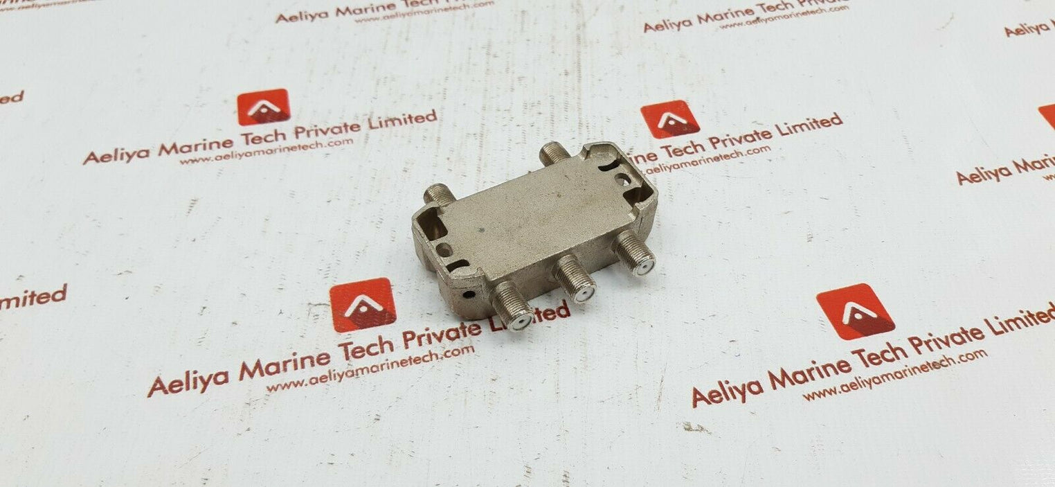 Cae-104a 5-2450mhz 4 way satelitter