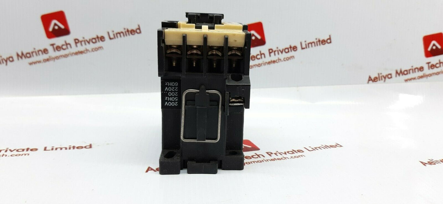 Hyundai hmx40 relay 600v 220a