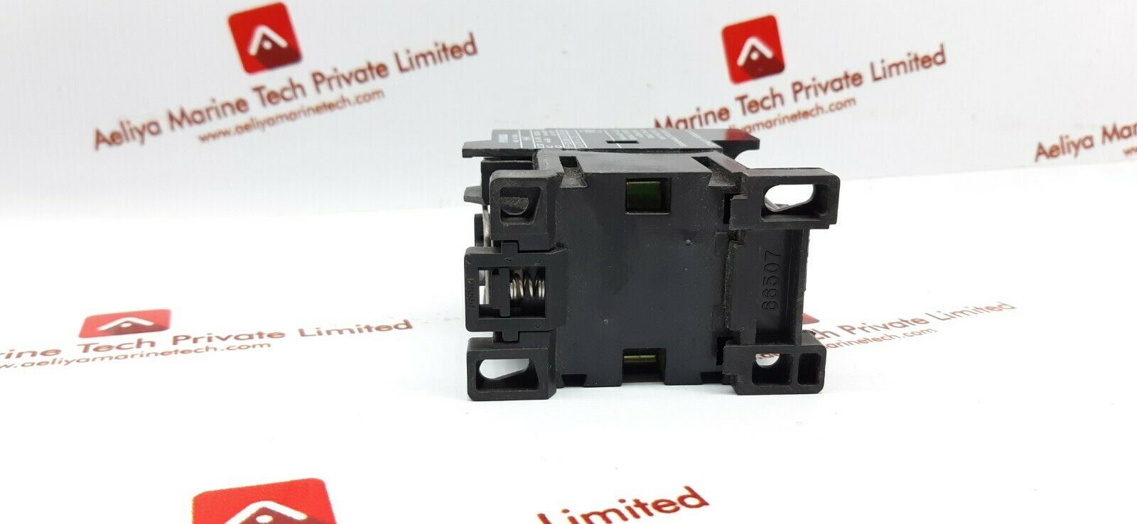 Hyundai hmx 40 relay 600v 220a
