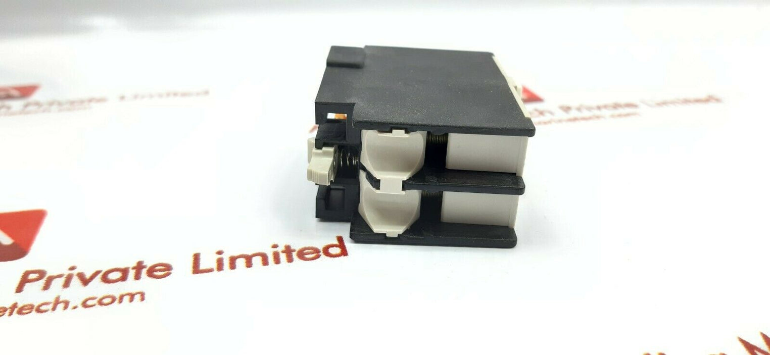 Lot of 2x Telemecanique la1dn11 contact block