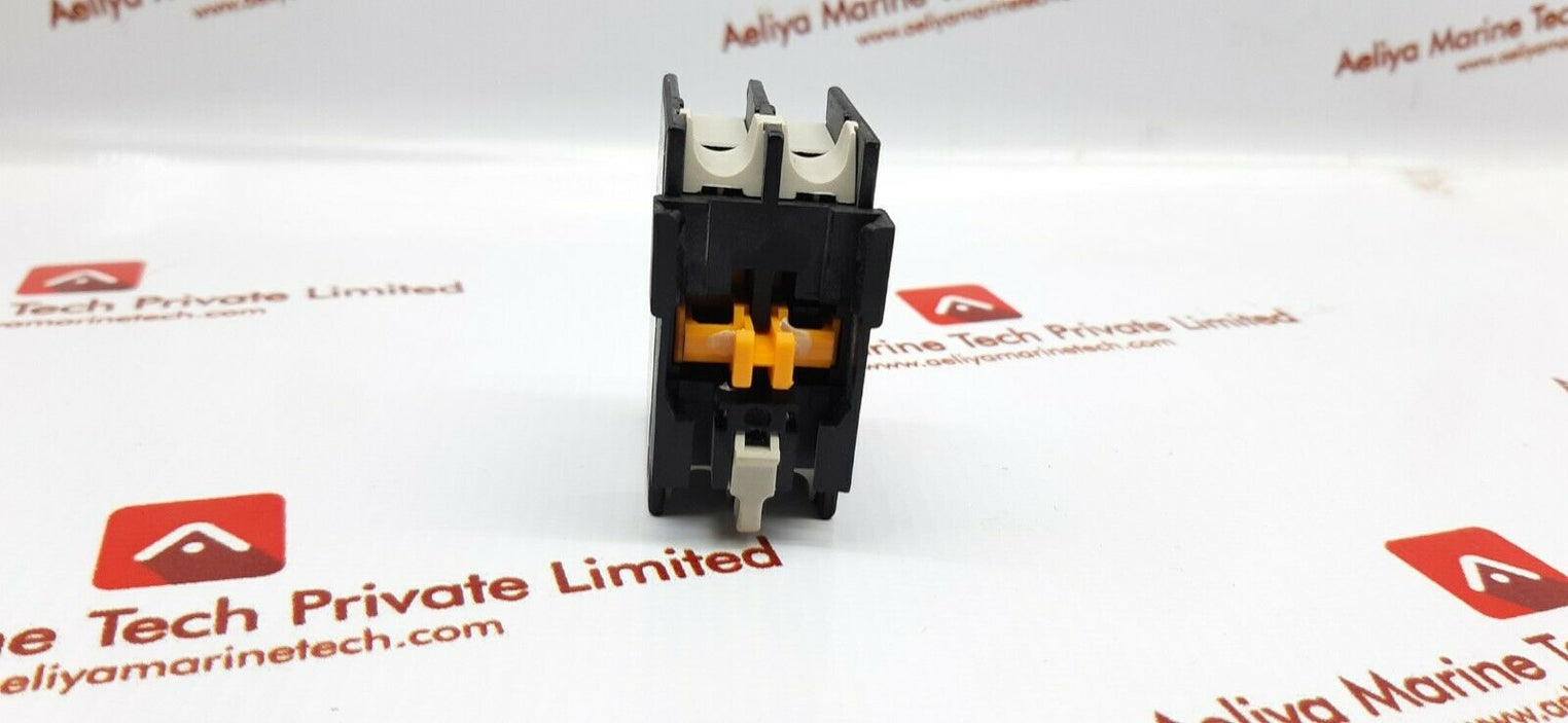 Lot of 2x Telemecanique la1dn11 contact block