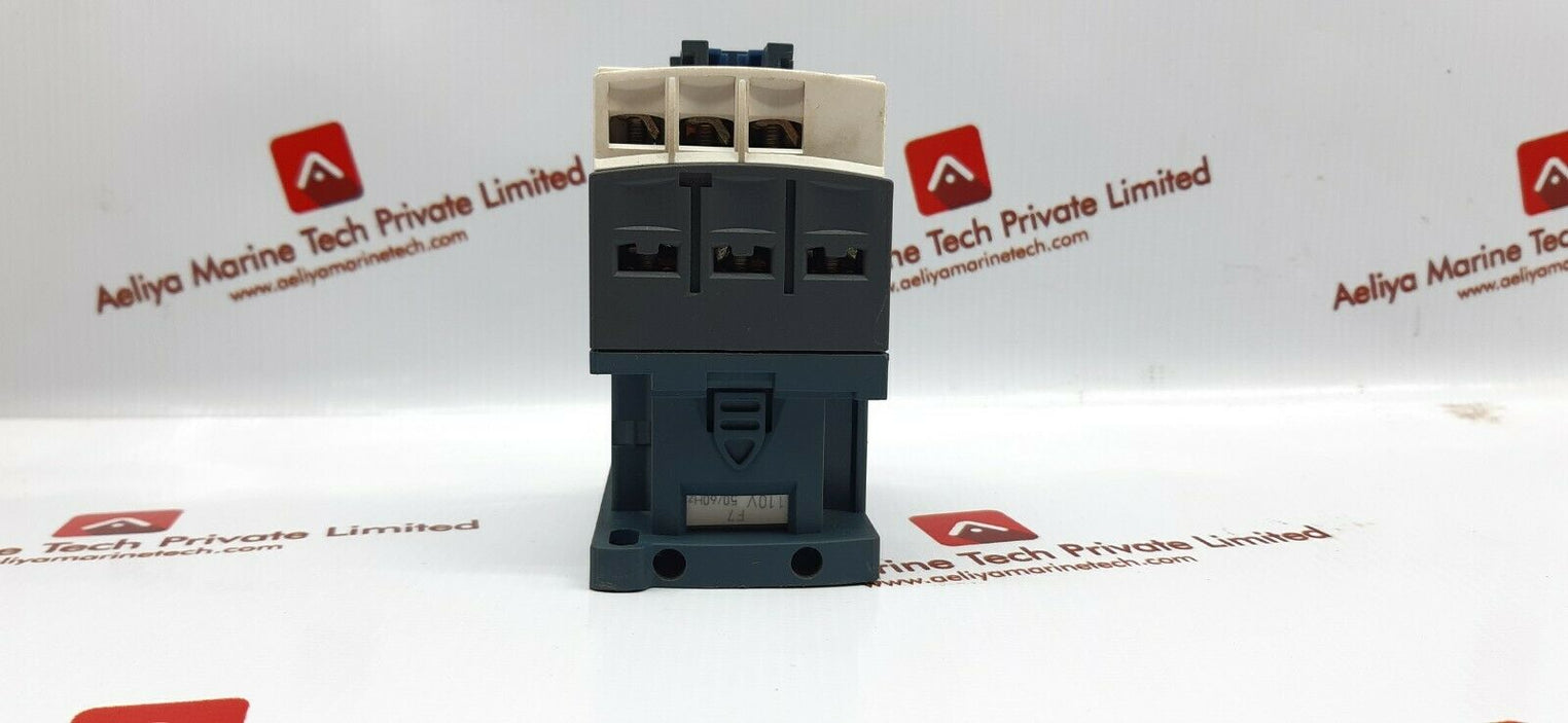 Telemecanique lc1do9 contactor 690v 25a