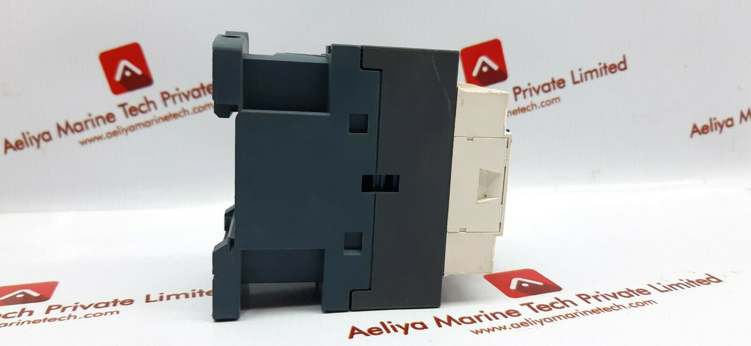 Telemecanique lc1do9 contactor 690v 25a