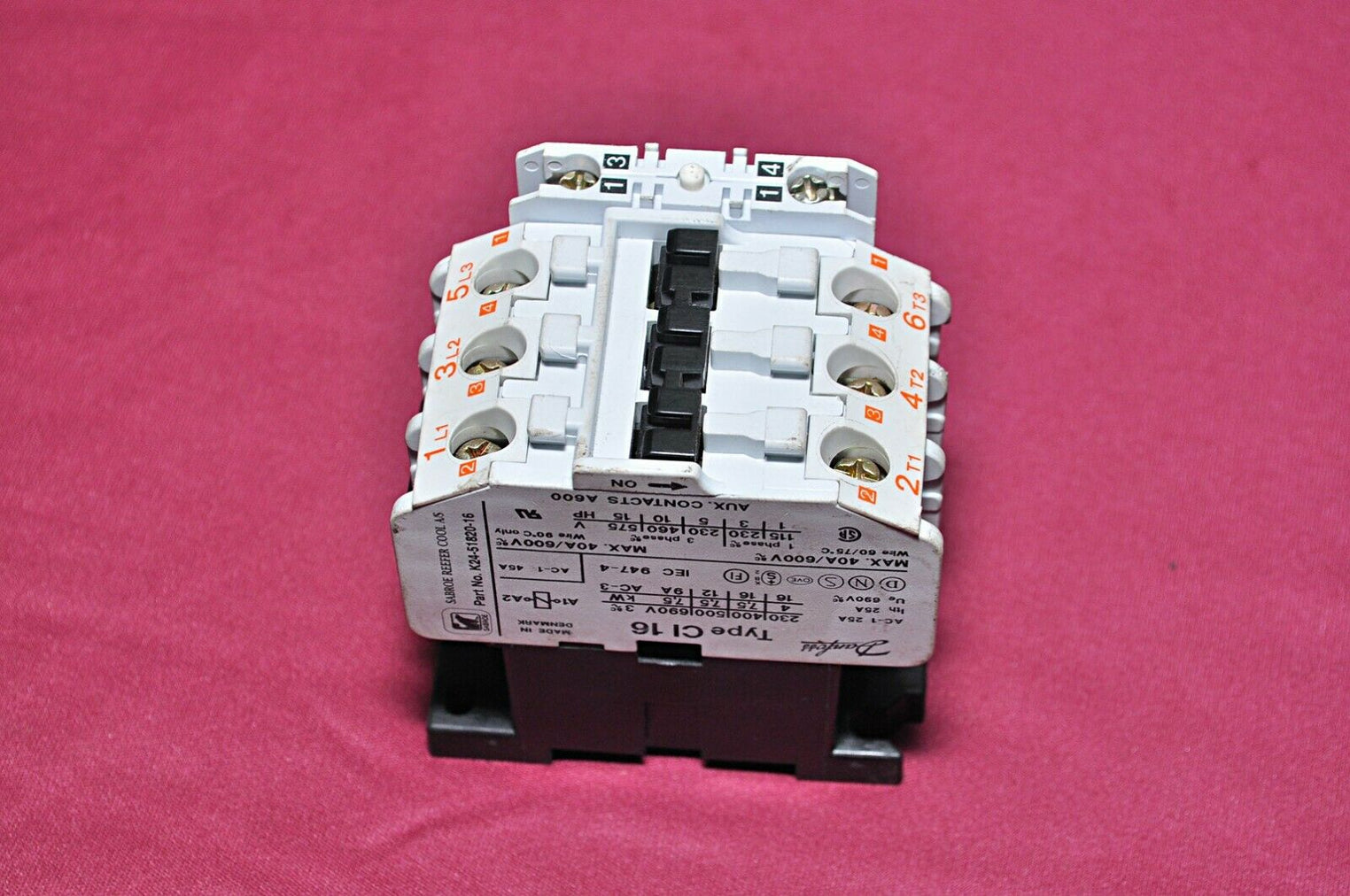Danfoss ci16 contactor with auxiliary contact