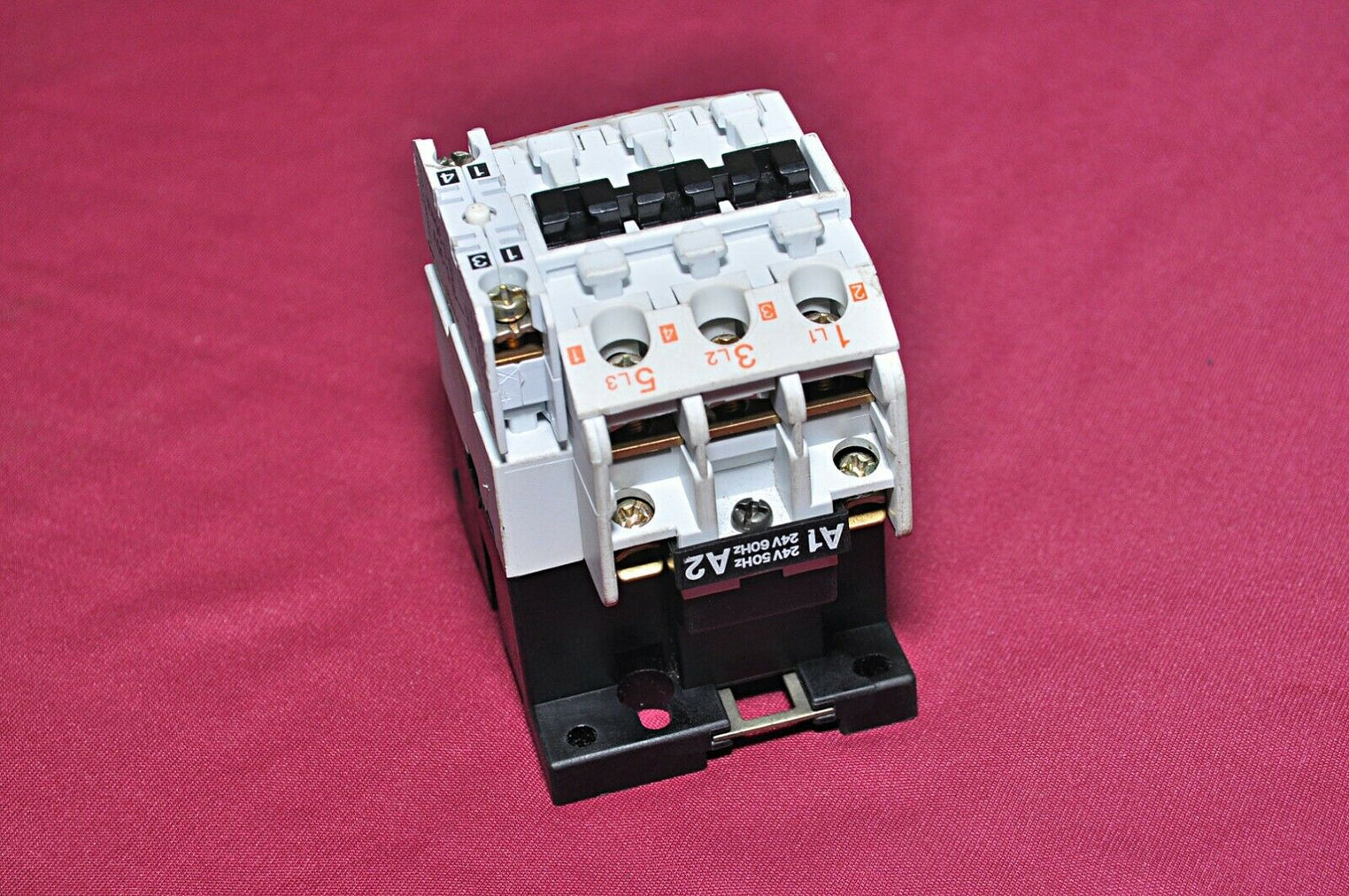 Danfoss ci16 contactor with auxiliary contact