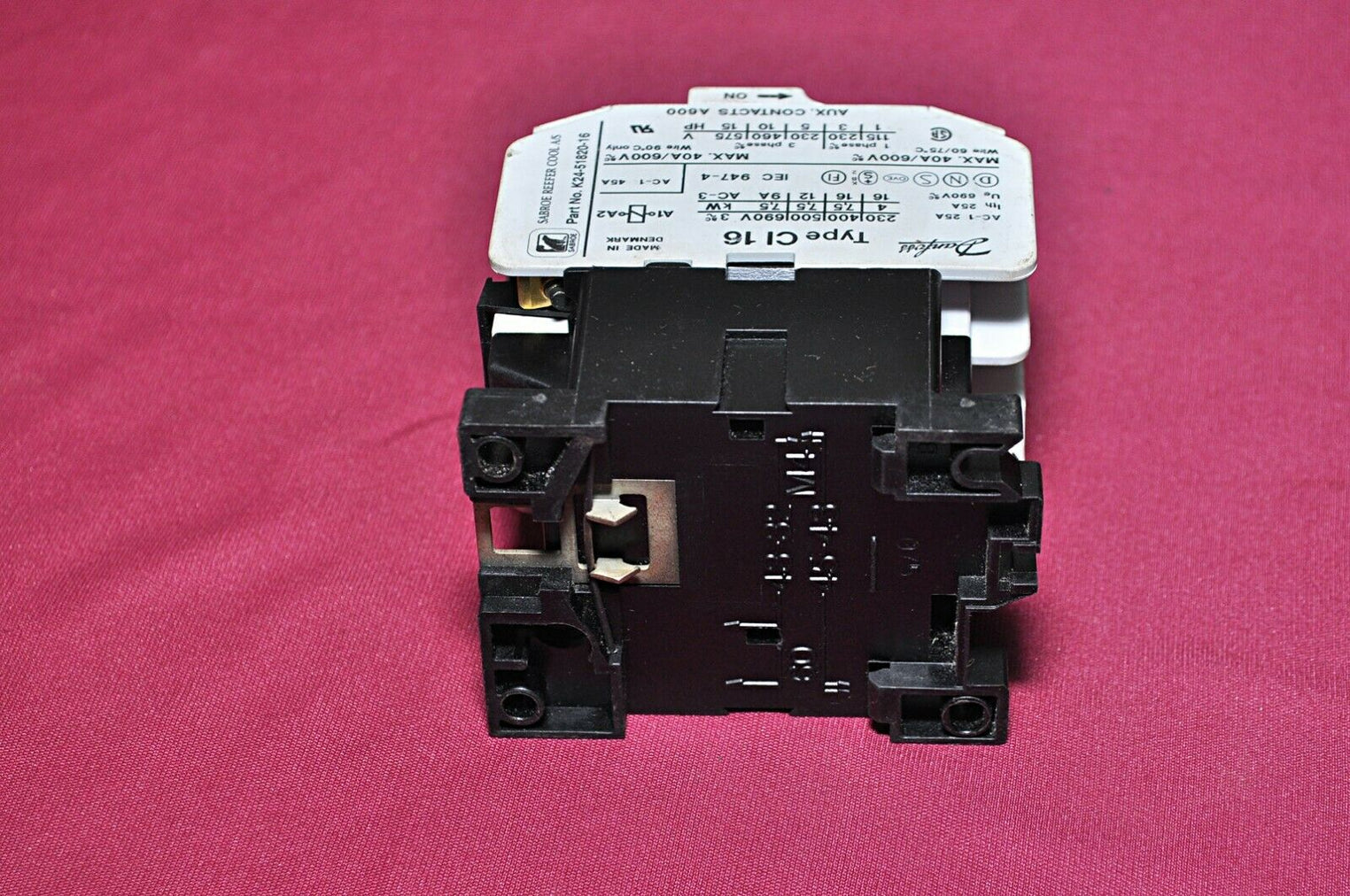 Danfoss ci16 contactor with auxiliary contact