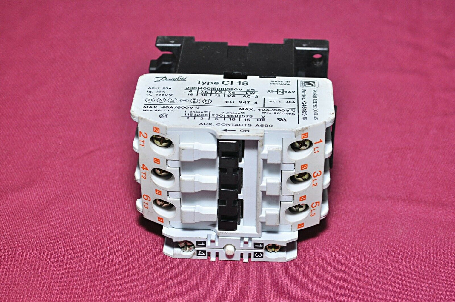 Danfoss ci16 contactor with auxiliary contact