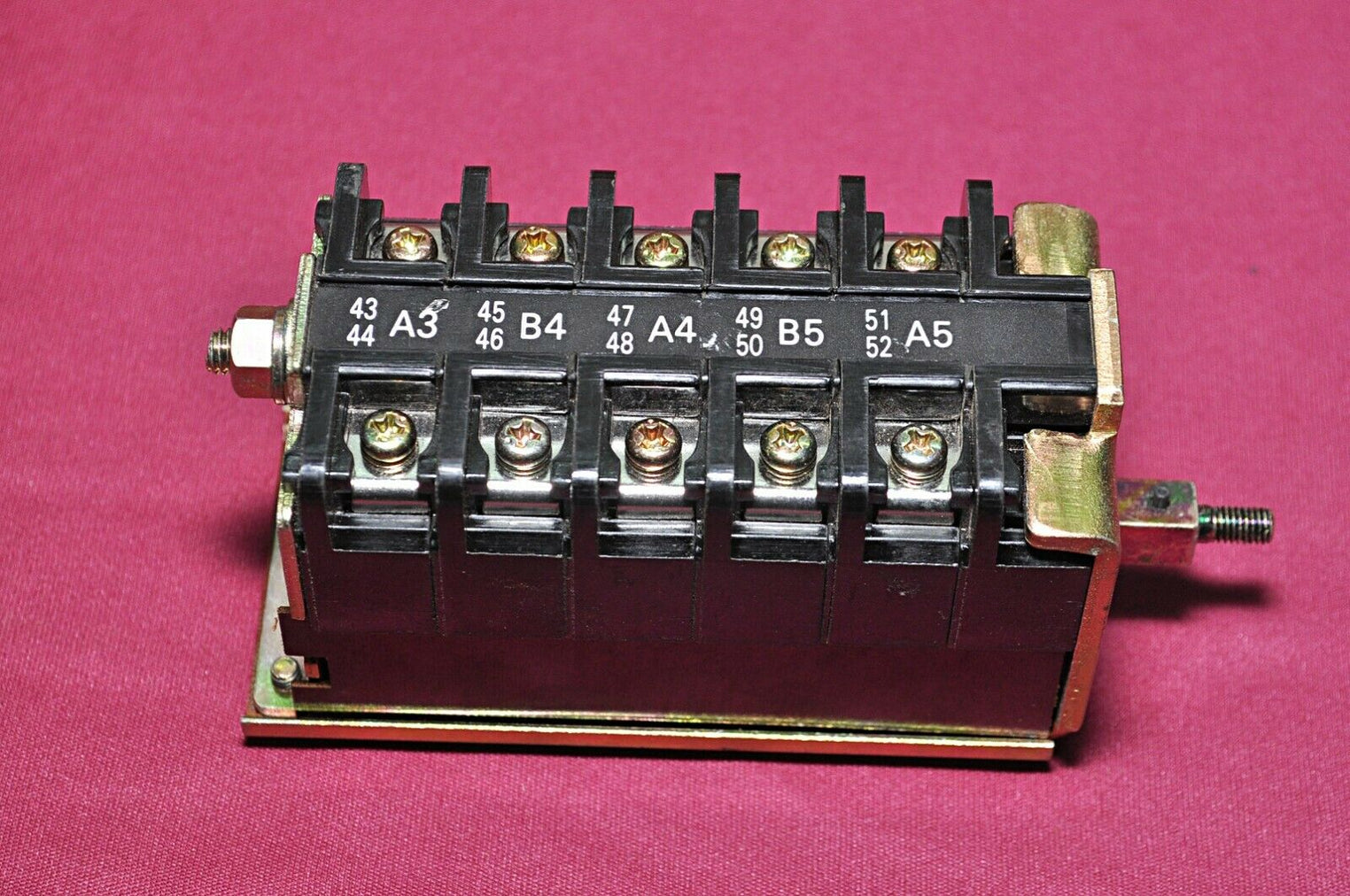 Auxiliary axh-1 5p3a2b na-6024-1-4