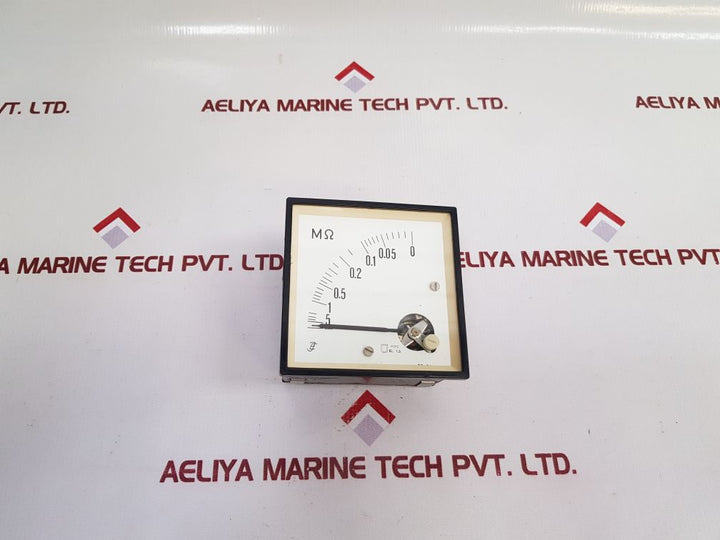 247796 0 To 5∞ MΩ Meter