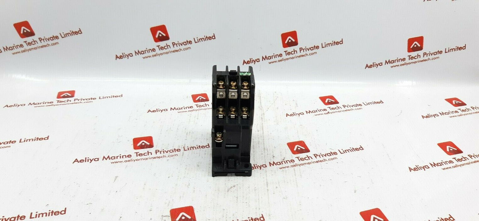 Fuji src50-2f/x (3a3b) magnetic contactor 100/100~110v