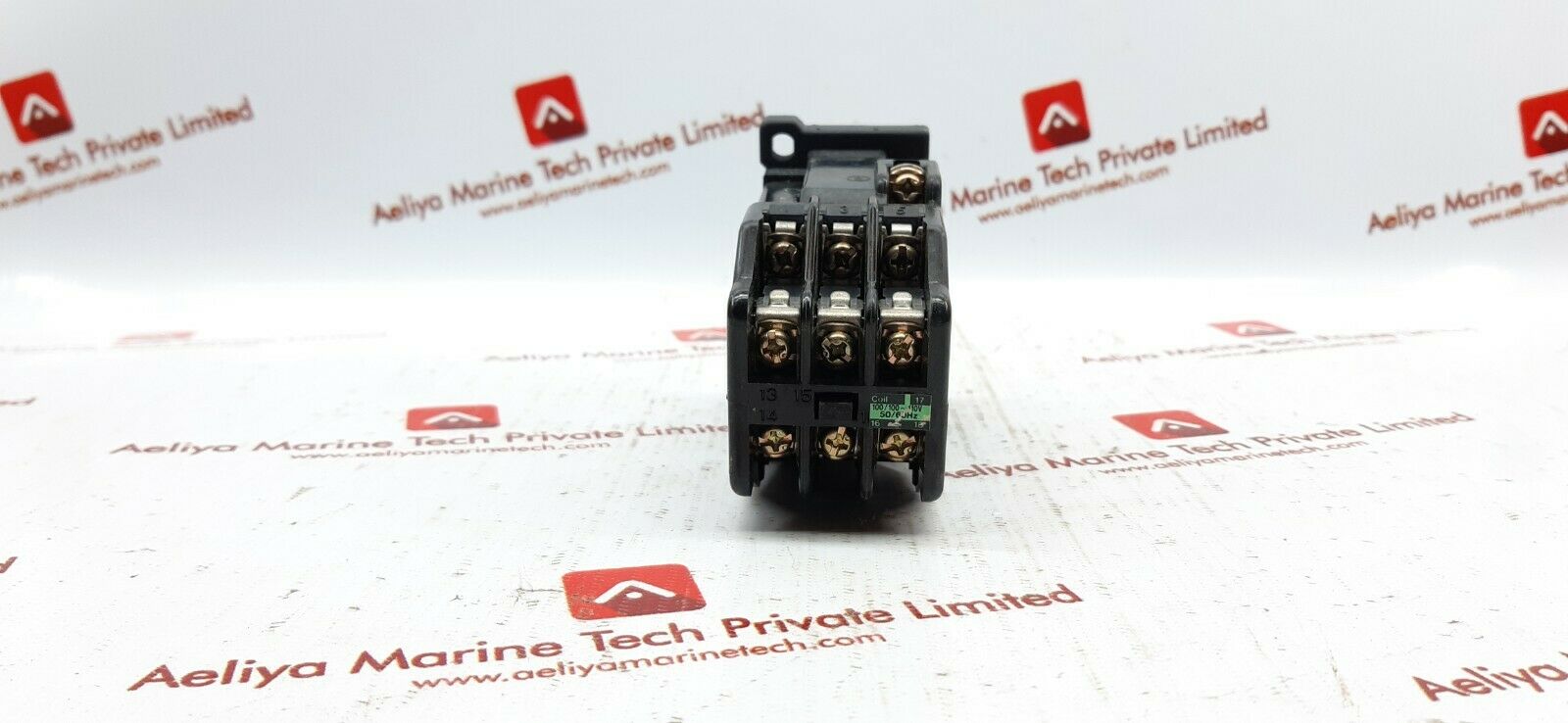 Fuji src50-2f/x (3a3b) magnetic contactor 100/100~110v