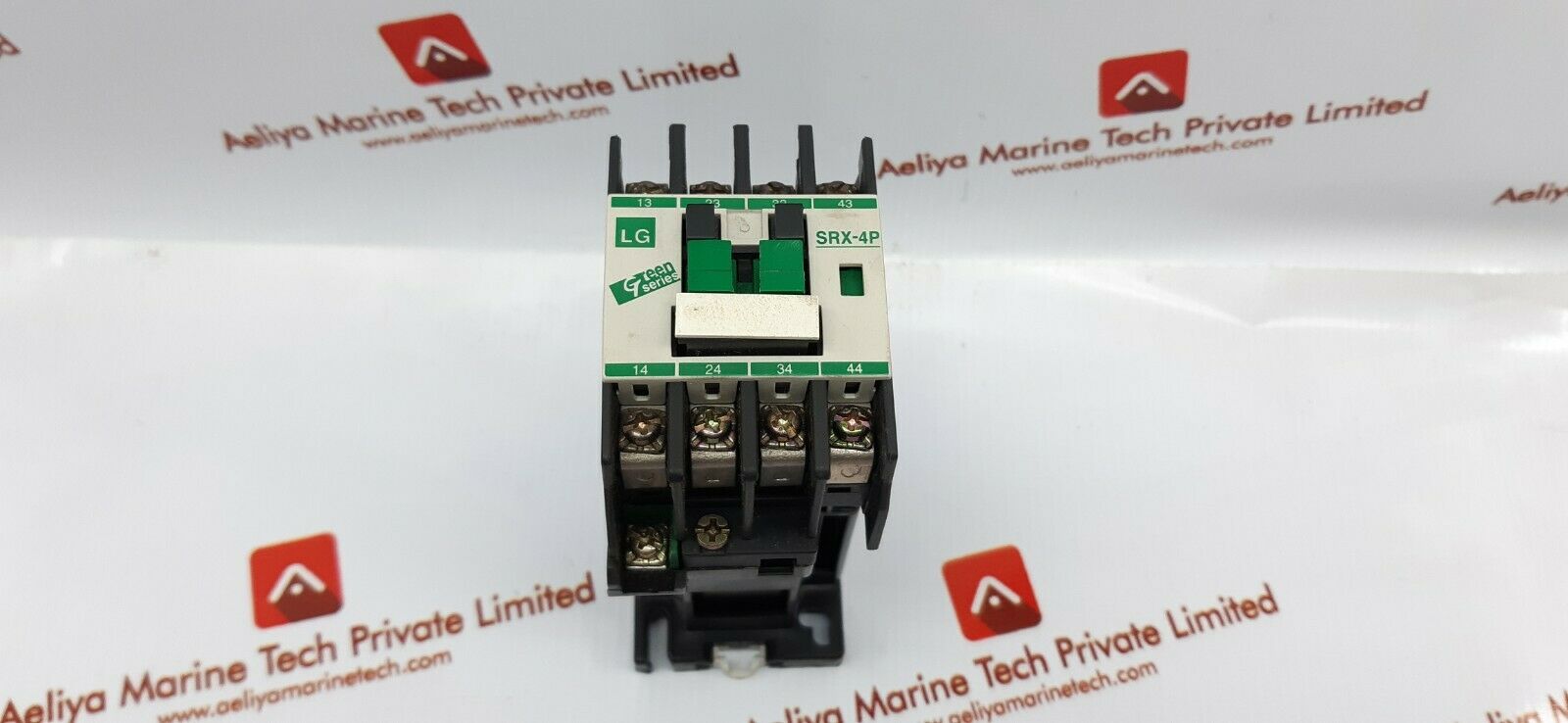 LG green series srx-4p contactor dc 110v