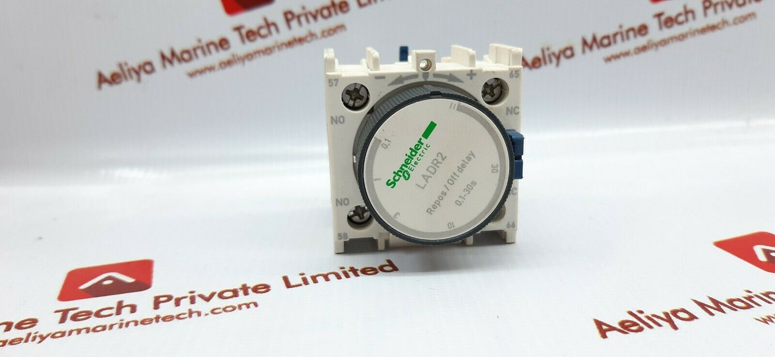 Schneider ladr2 0.1-30s time delay block
